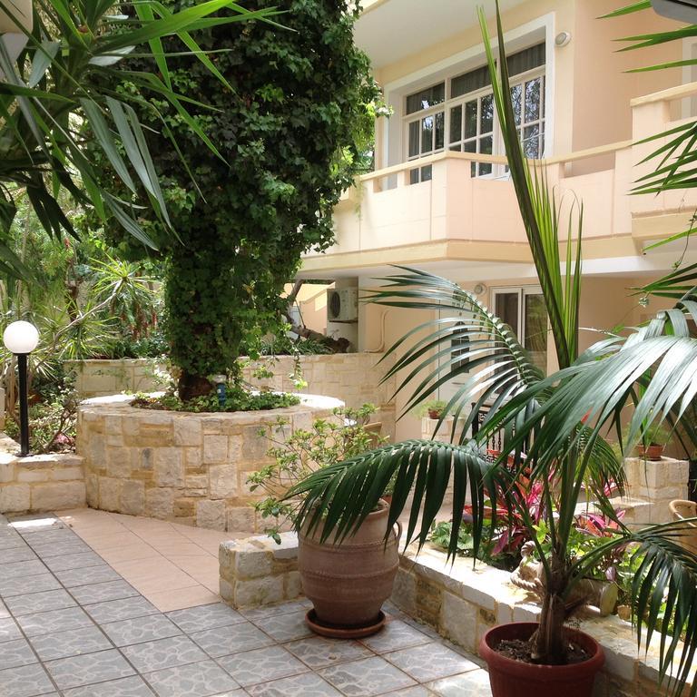 Malou Apartments Kato Daratso Exterior foto