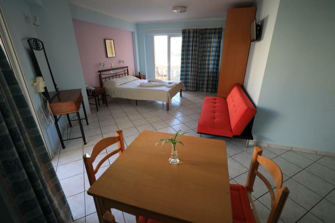Malou Apartments Kato Daratso Exterior foto